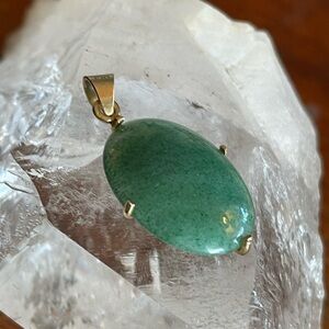 14k Aventurine pendant